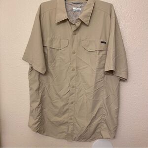 Columbia omni shade Short Sleeve 100% nylon hiking fishing outdoorsman shirt L
